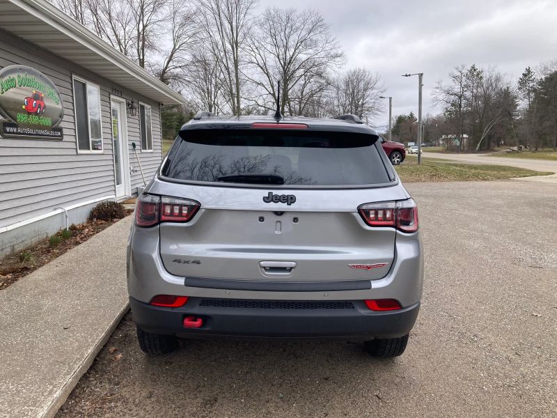2021 Jeep Compass Trailhawk - Image 5