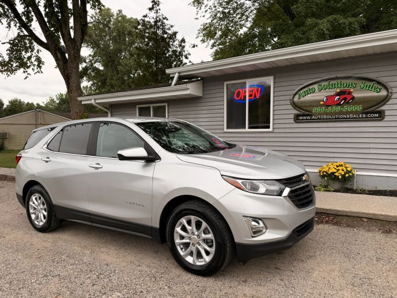 Photo 2 of 2021 Chevrolet Equinox LT