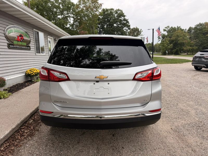 Photo 4 of 2021 Chevrolet Equinox LT