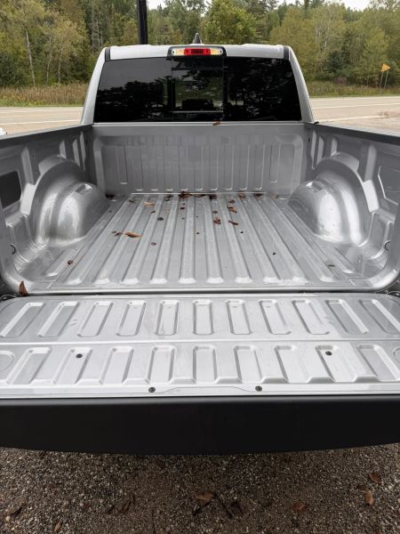 2025 Ram 1500 Laramie - Image 5