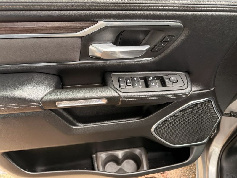 2025 RAM Ram 1500 Pickup Laramie - Photo 11