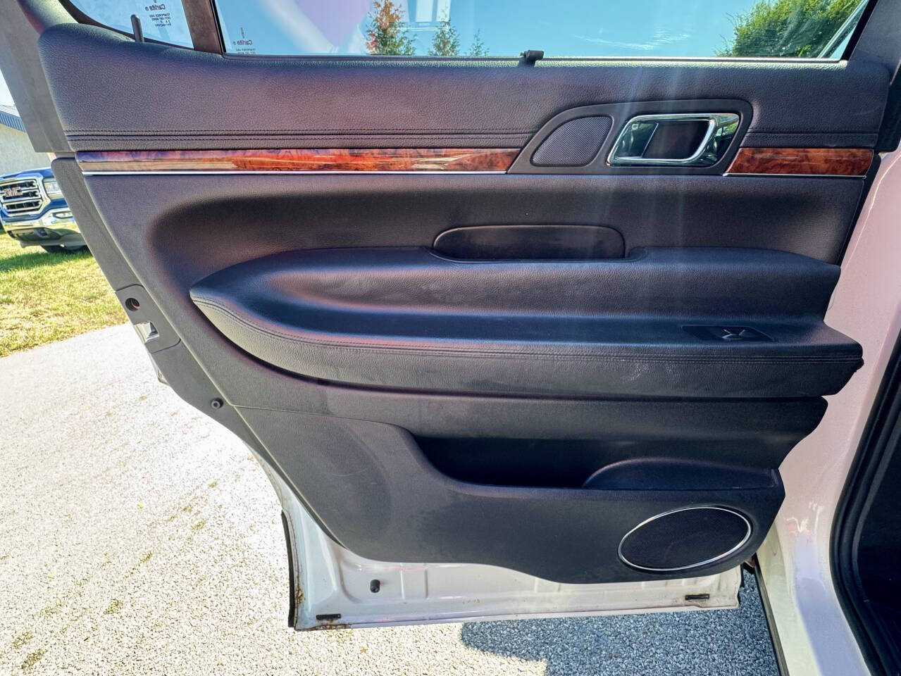 2013 Lincoln MKT EcoBoost - Photo 28