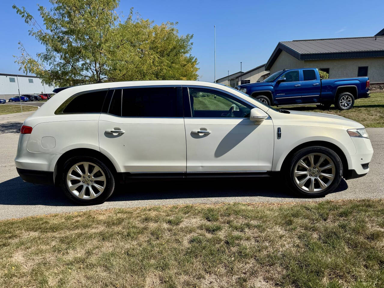 Photo 5 of 2013 Lincoln MKT EcoBoost
