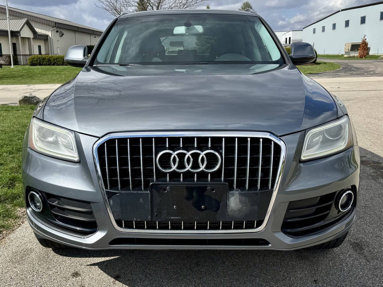 Photo 2 of 2014 Audi Q5 2.0T quattro Premium