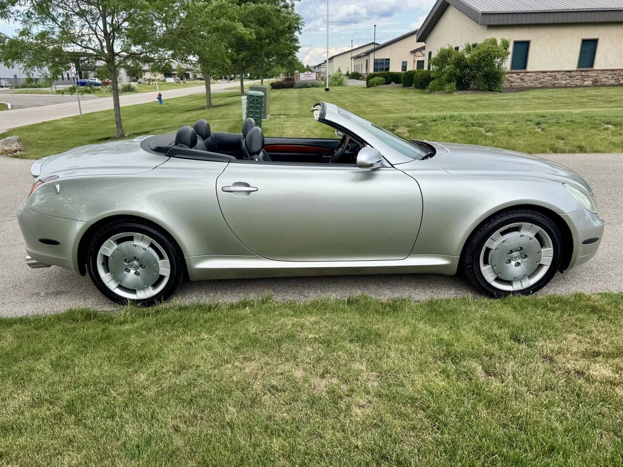 2002 Lexus SC 430 Base - Image 5