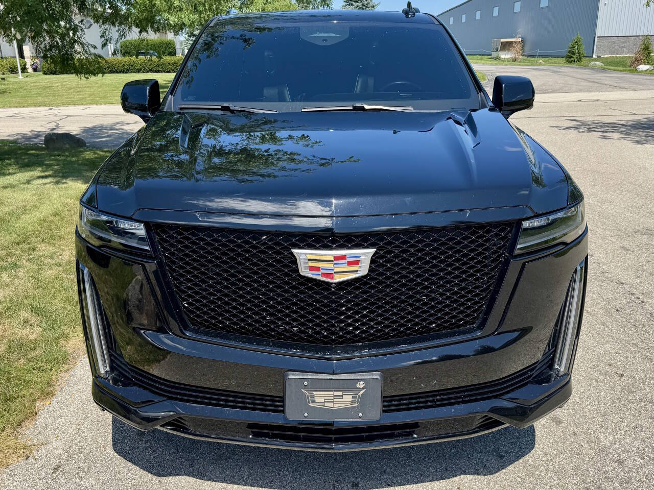 Photo 3 of 2022 Cadillac Escalade Sport