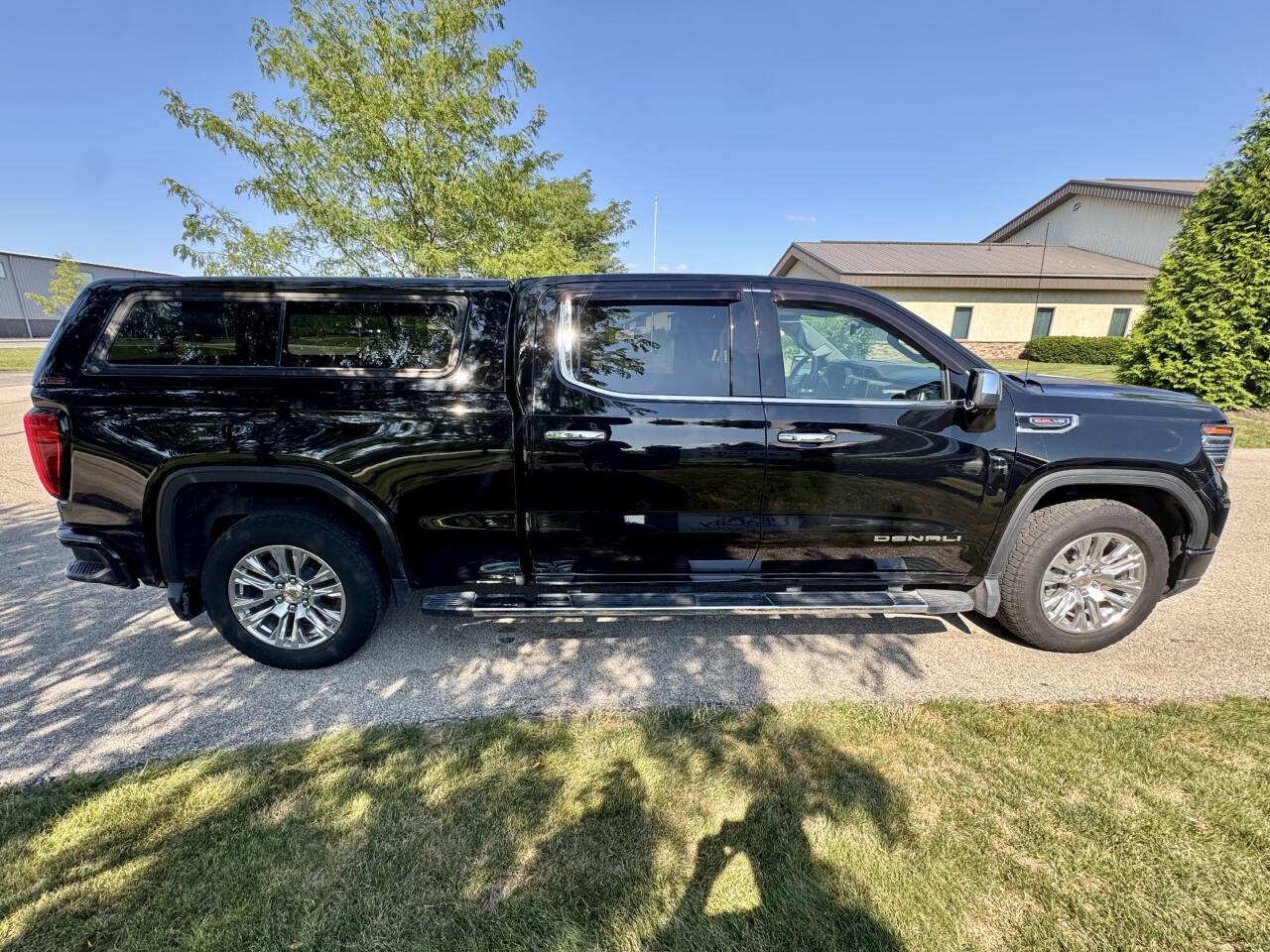 Photo 5 of 2023 GMC Sierra 1500 Denali