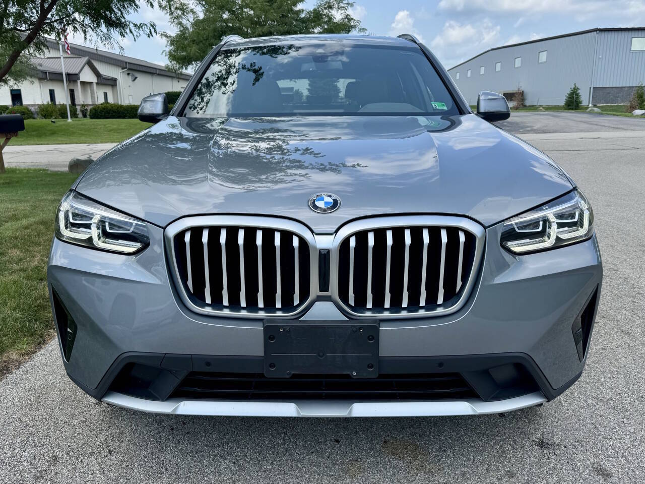 Photo 3 of 2024 BMW X3 xDrive30i