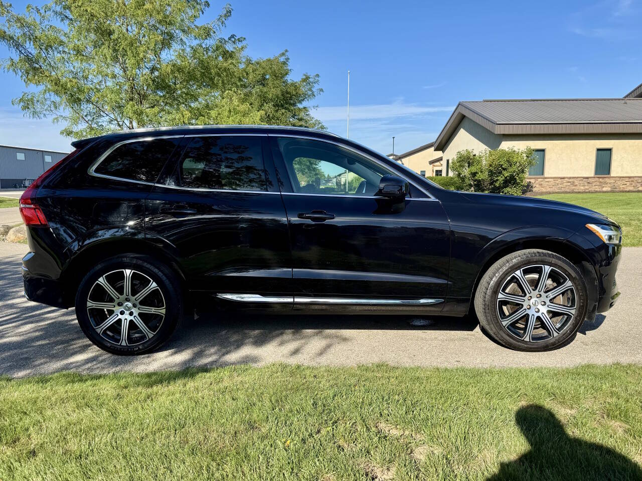 2019 Volvo XC60 T8 eAWD Inscription - Image 5