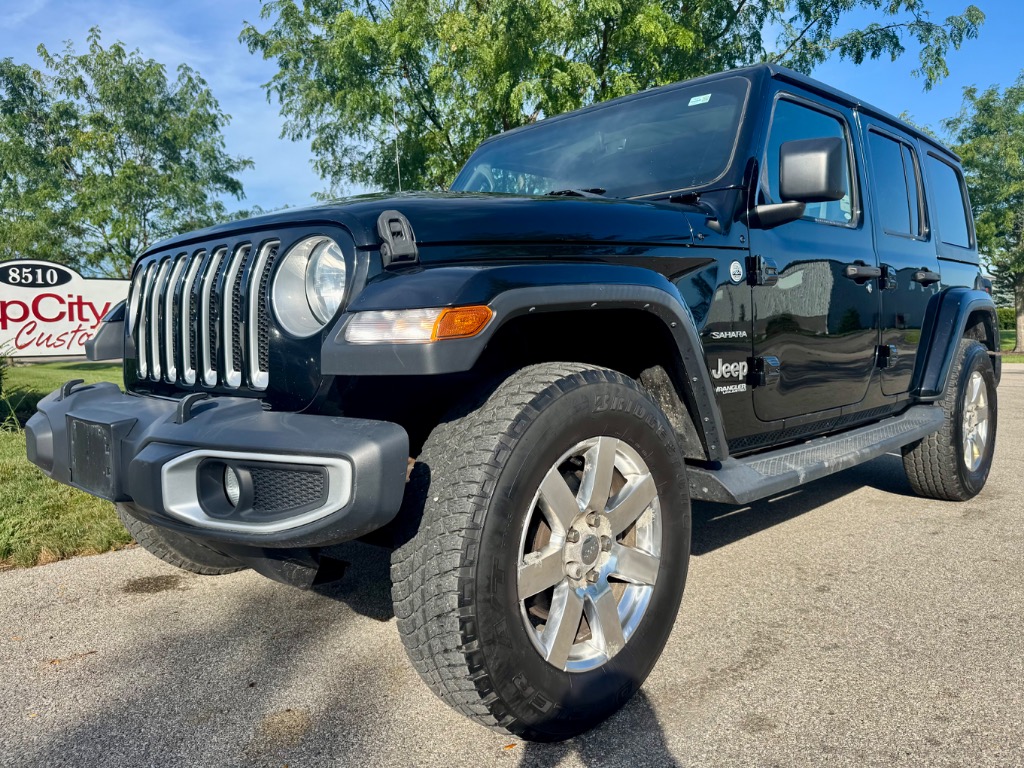 2019 Jeep Wrangler Unlimited Sahara - Image 2