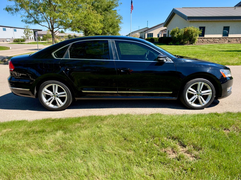Photo 5 of 2014 Volkswagen Passat 2.0L TDI SEL Premium