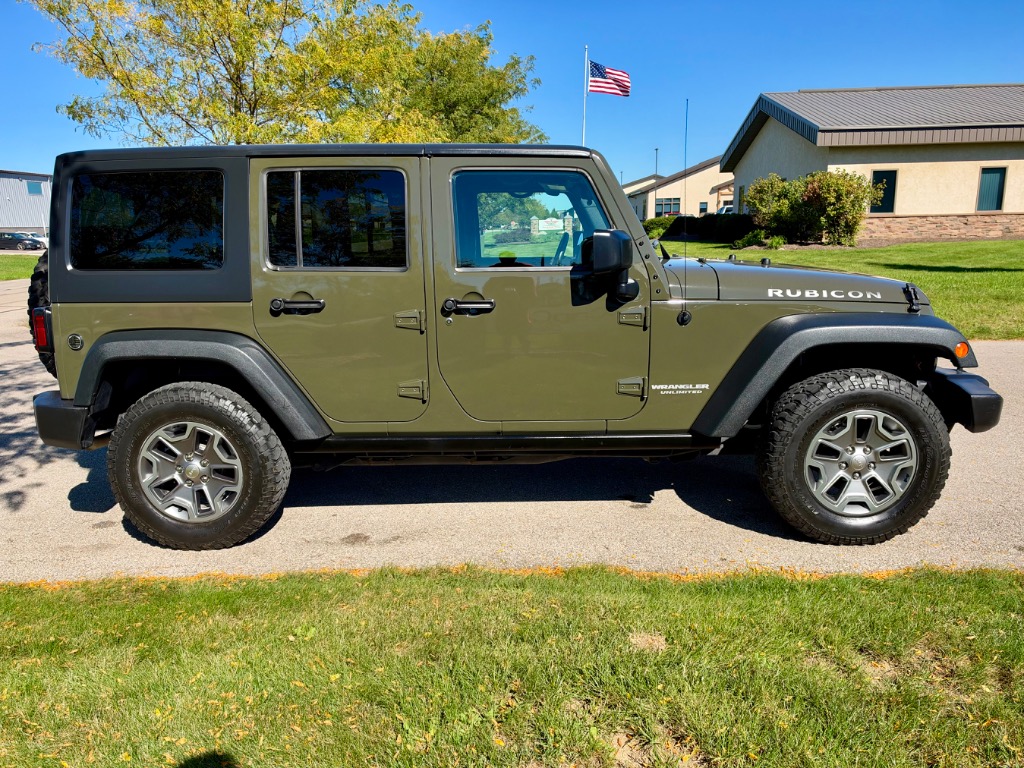 2016 Jeep Wrangler Unlimited Rubicon - Image 5