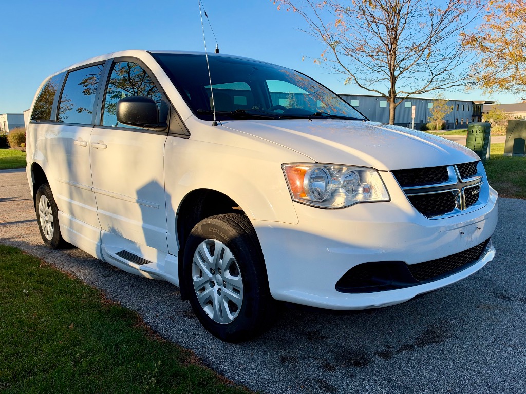 2015 Dodge Grand Caravan SE - Image 5