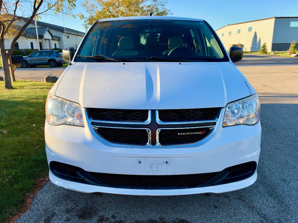 2015 Dodge Grand Caravan SE - Image 4
