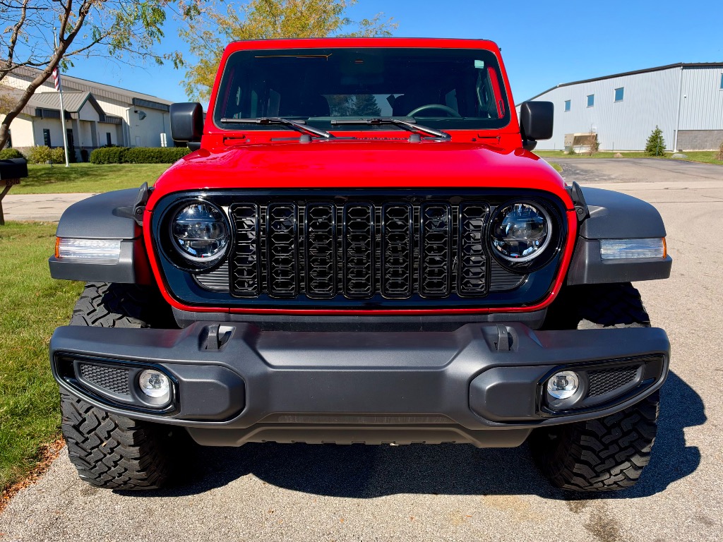 2025 Jeep Wrangler Willys - Image 3