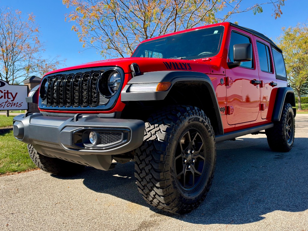 2025 Jeep Wrangler Willys - Image 2