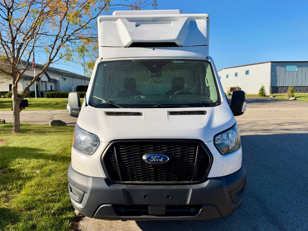 2022 Ford Transit 350 - Image 3
