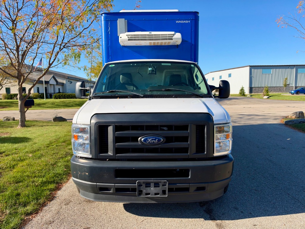 2023 Ford E-Series E-350 SD - Image 3