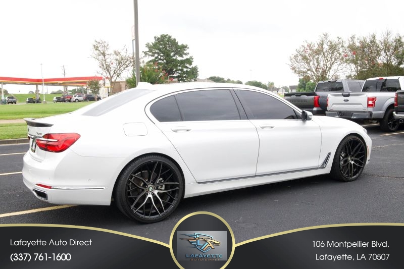 Photo 5 of 2018 BMW 7 Series 750i