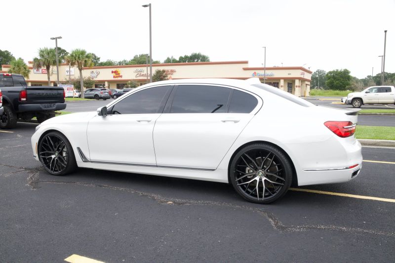 2018 BMW 7 Series 750i - Image 2