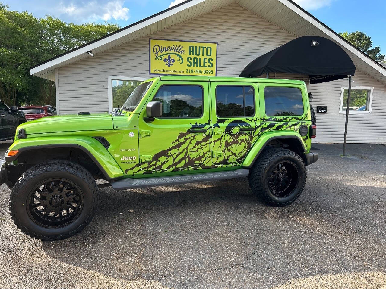 2018 Jeep Wrangler Unlimited Sahara - Image 3