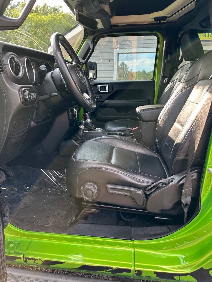 2018 Jeep Wrangler Unlimited Sahara - Image 5