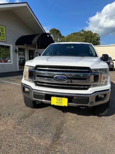 2019 Ford F-150 XLT - Image 2