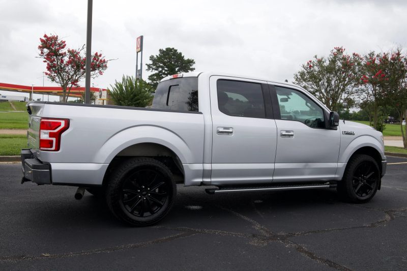 2019 Ford F-150 XLT - Image 4