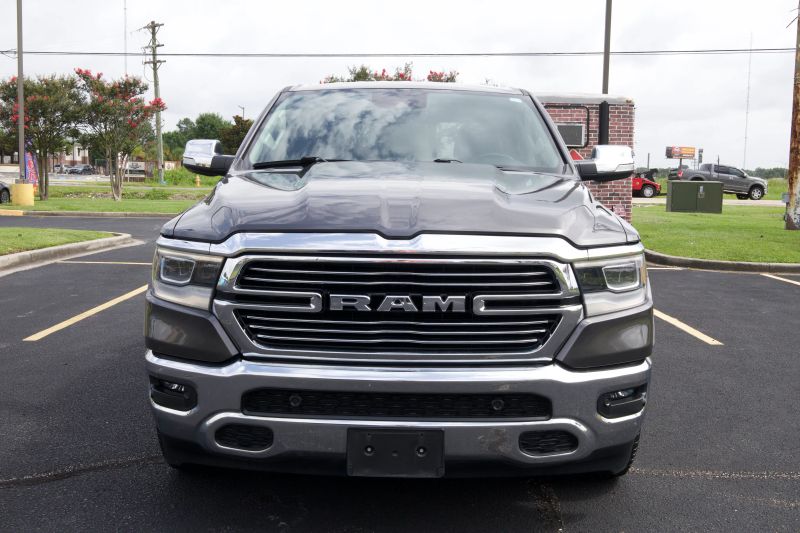 2022 Ram 1500 Laramie - Image 3