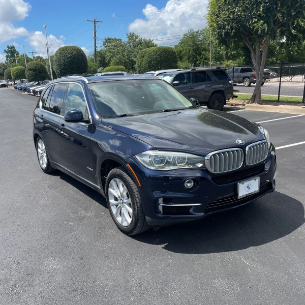2015 BMW X5 xDrive50i - Main Image