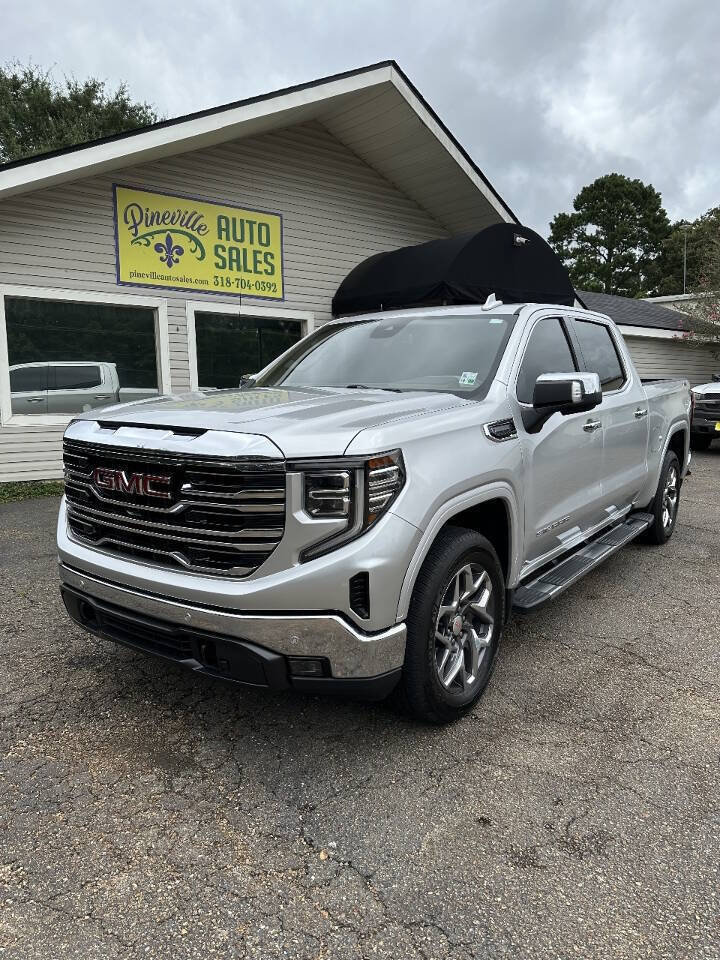 2022 GMC Sierra 1500 SLT - Main Image