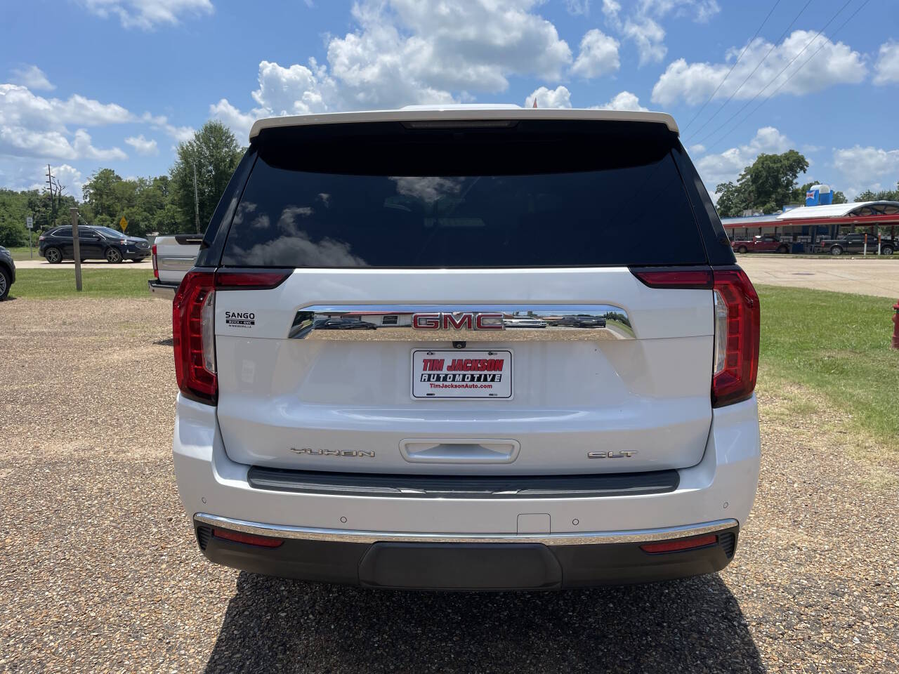 2021 GMC Yukon SLT - Image 5