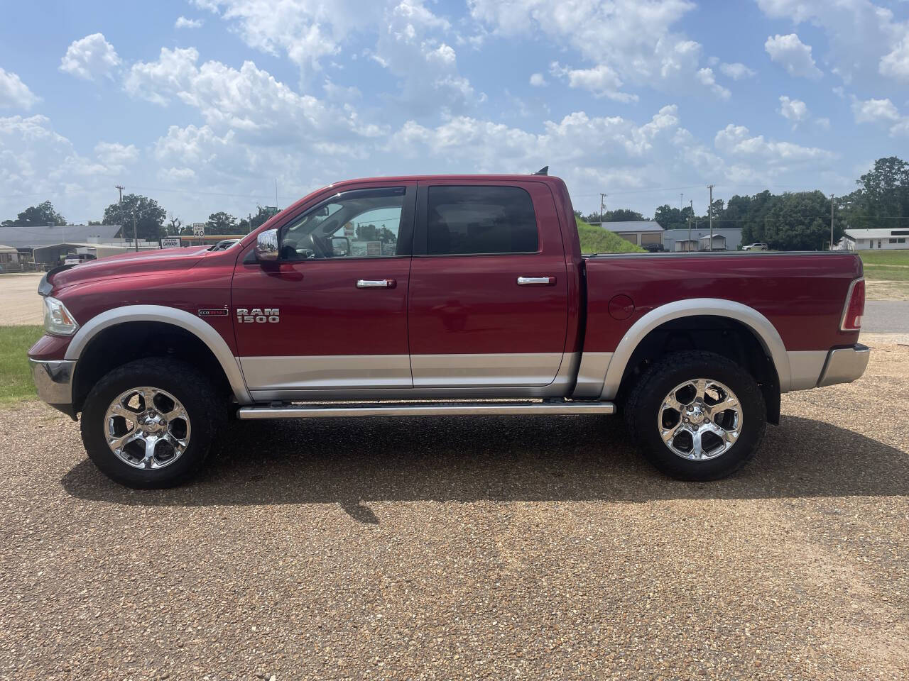 2015 Ram 1500 Laramie - Image 2