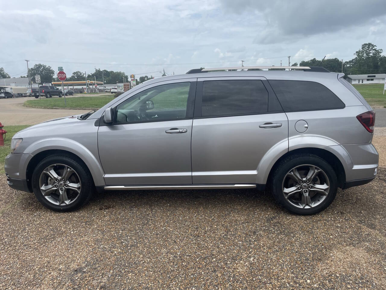 2018 Dodge Journey Crossroad - Image 2