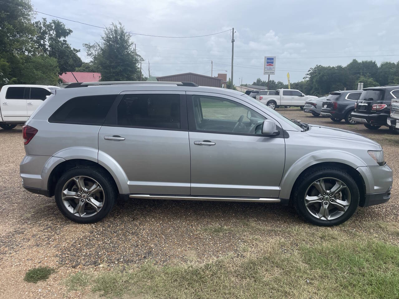 2018 Dodge Journey Crossroad - Image 4
