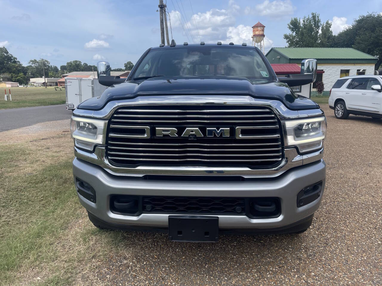 2022 Ram 2500 Laramie - Image 3