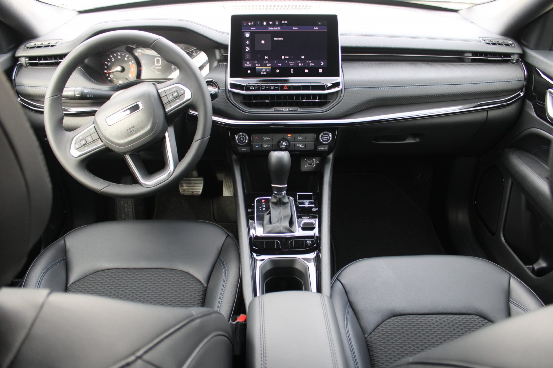 2026 Jeep Compass Latitude - Image 2