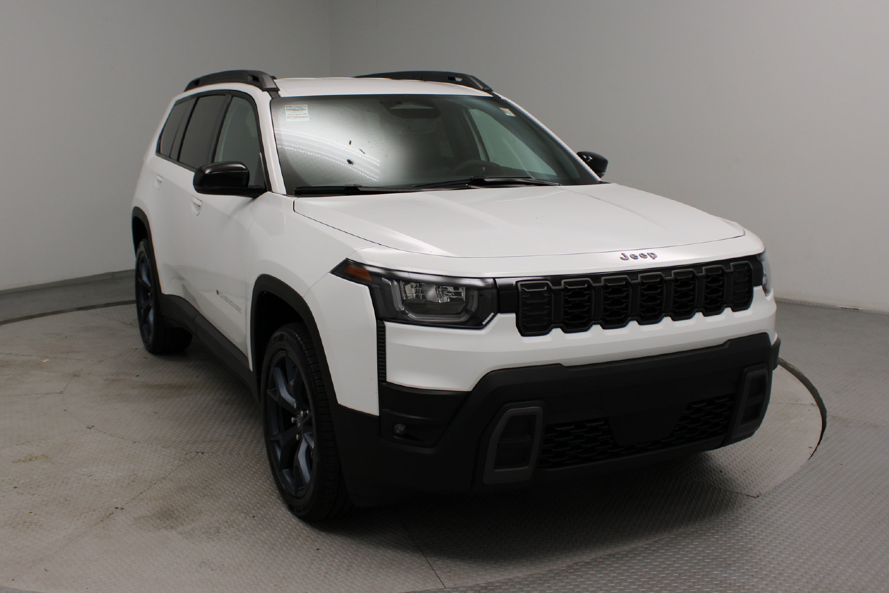 2026 Jeep Cherokee 85th Anniversary Edition - Image 2
