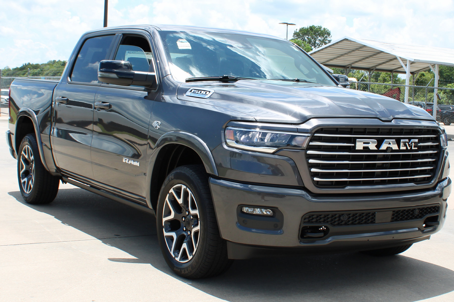 2026 Ram 1500 Laramie - Image 4