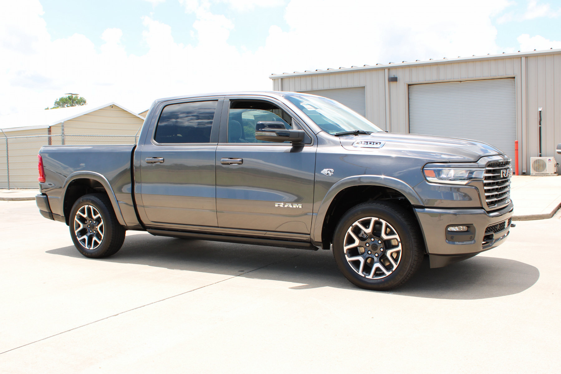 2026 Ram 1500 Laramie - Image 5