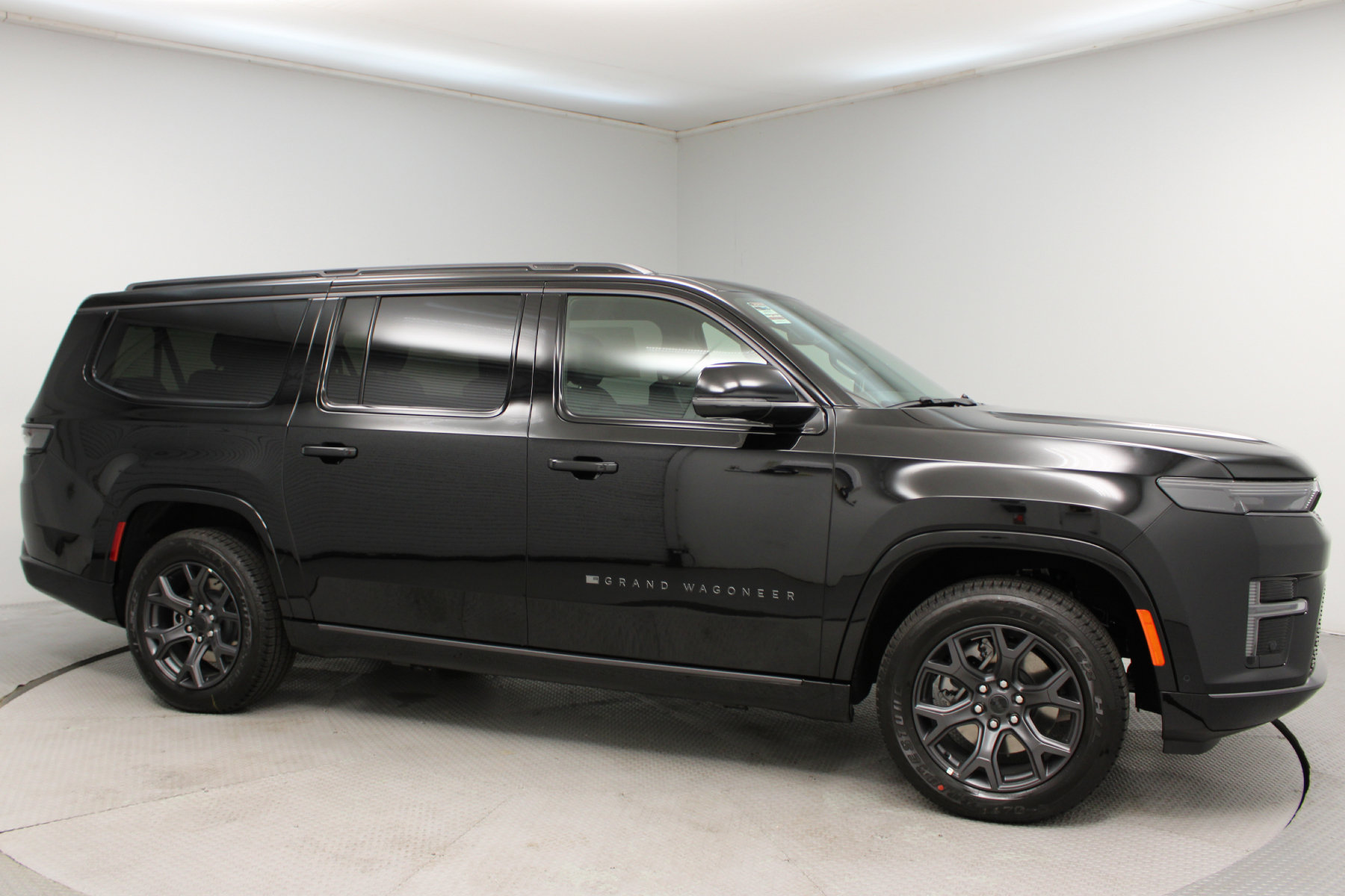 2026 Jeep Grand Wagoneer L Limited - Image 4