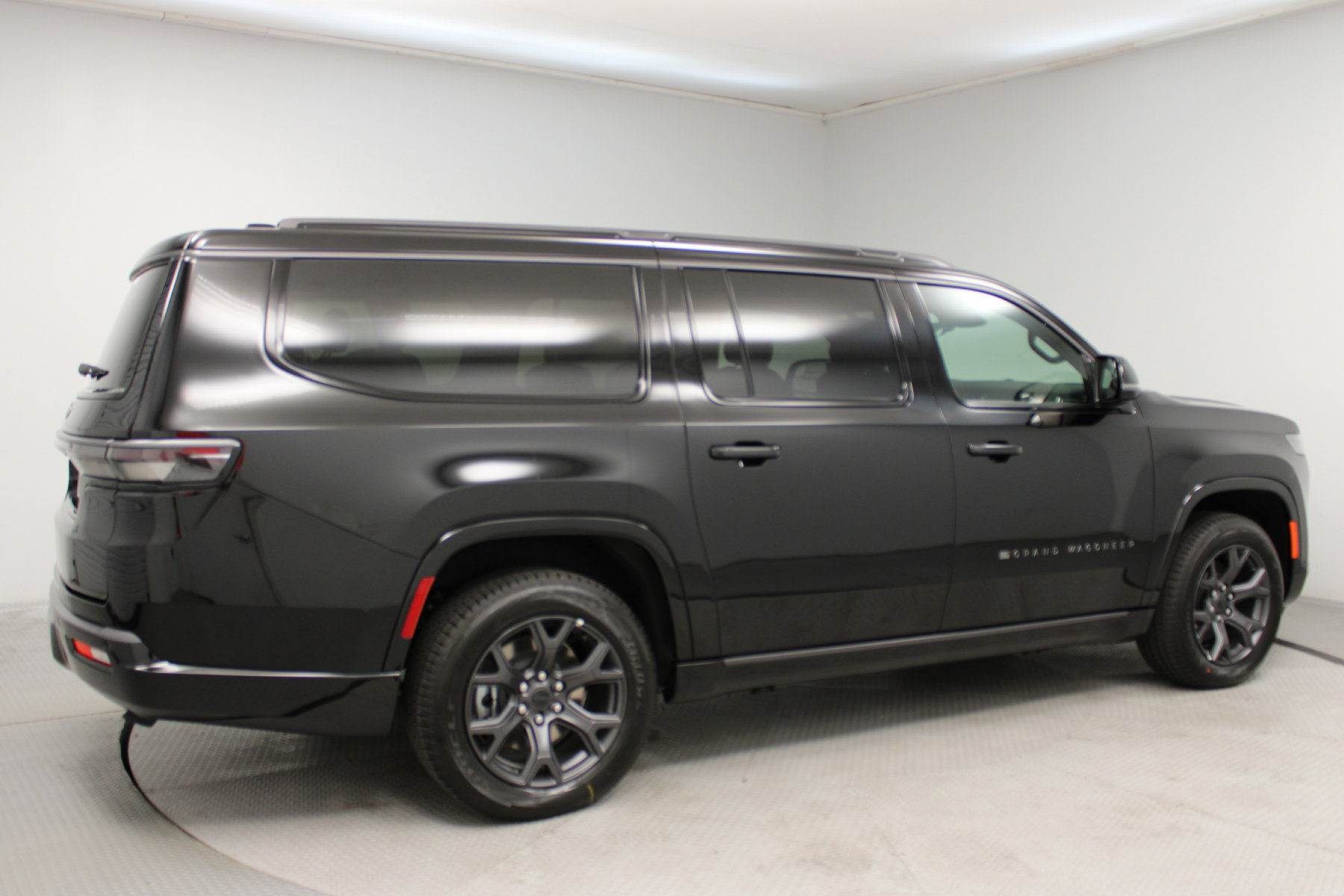 2026 Jeep Grand Wagoneer L Limited - Image 2