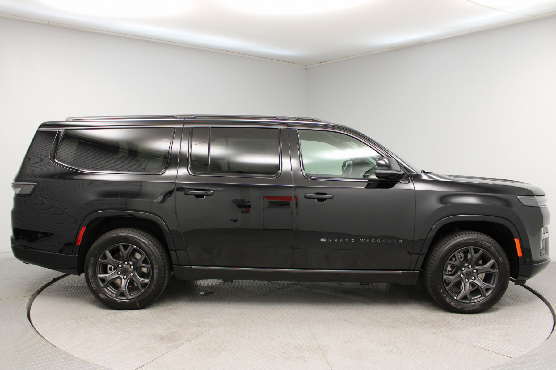 2026 Jeep Grand Wagoneer L Limited - Image 3