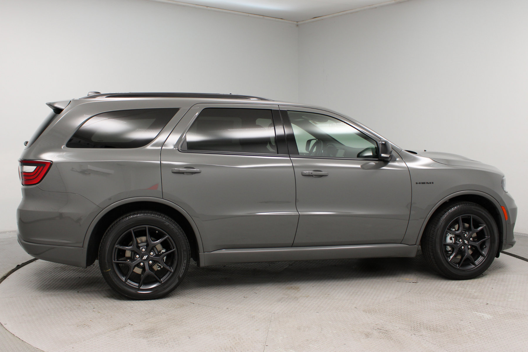 2026 Dodge Durango GT Plus HEMI V8 AWD - Image 3