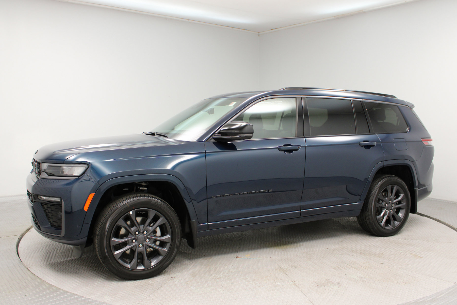 2026 Jeep Grand Cherokee L - Image 5