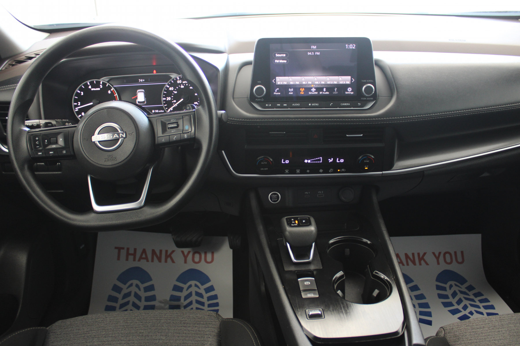 2023 Nissan Rogue SV - Image 2