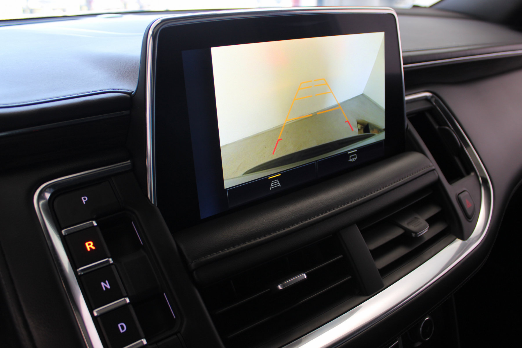2023 Chevrolet Tahoe Z71 - Image 4