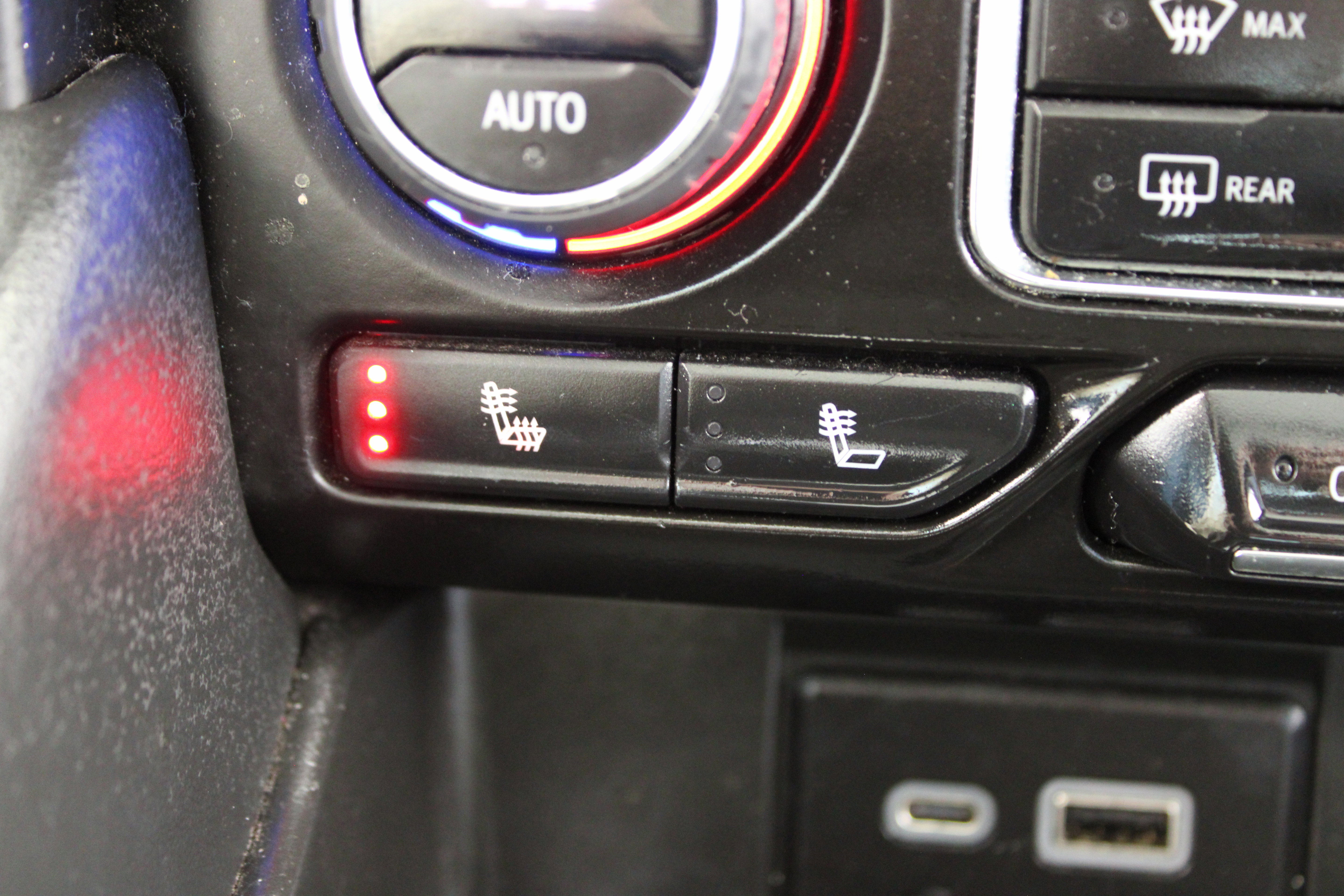 2023 Chevrolet Tahoe Z71 - Image 3
