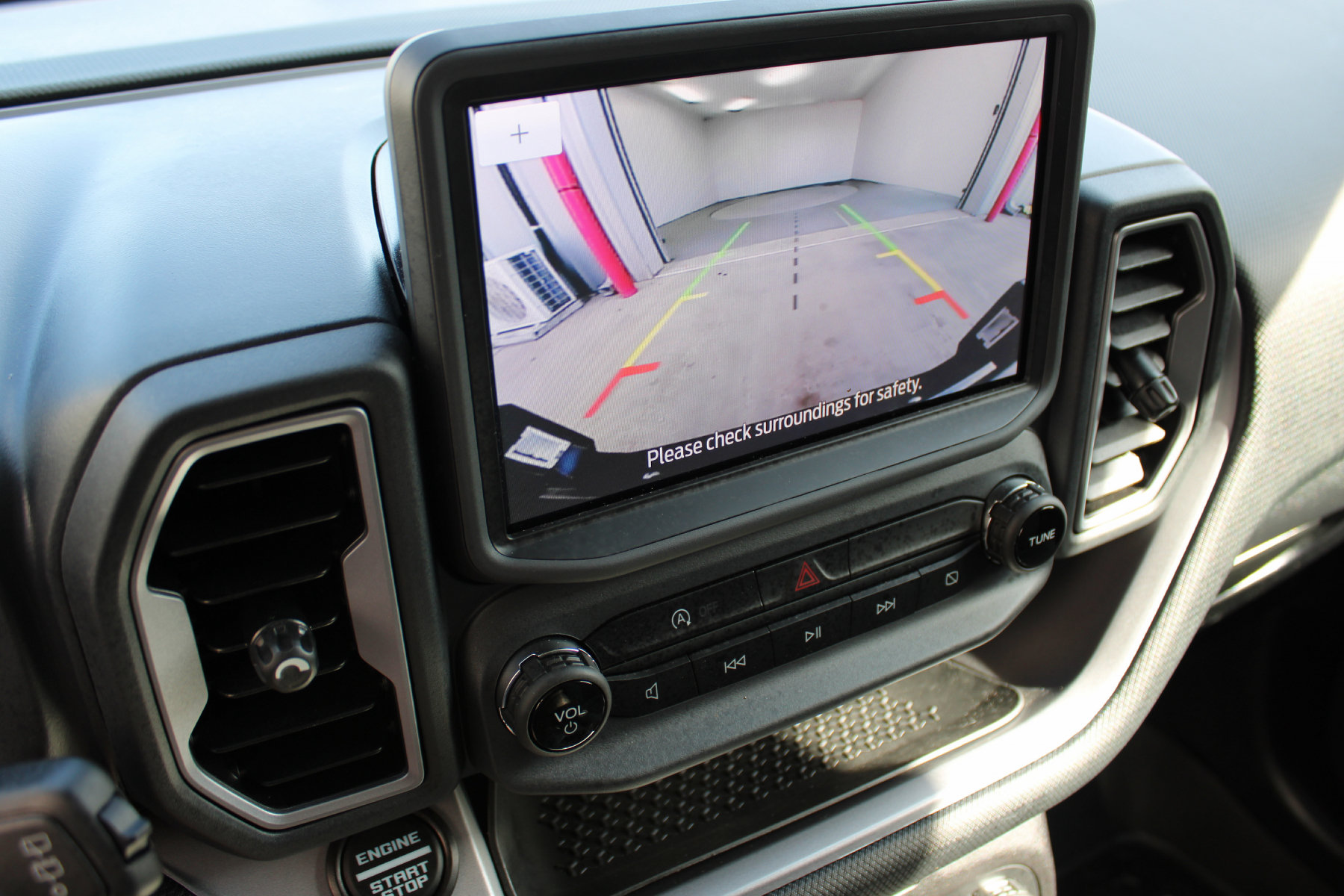 2024 Ford Bronco Sport Big Bend - Image 4