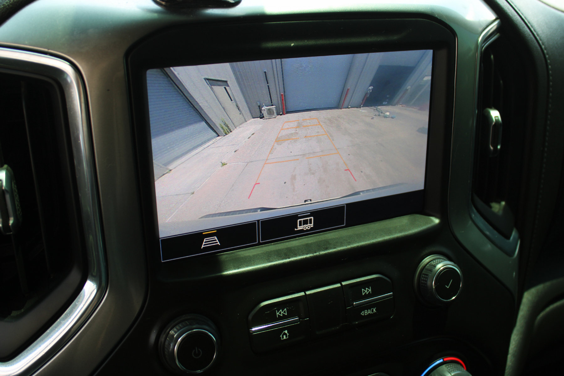 2022 Chevrolet Silverado 1500 Limited RST - Image 3